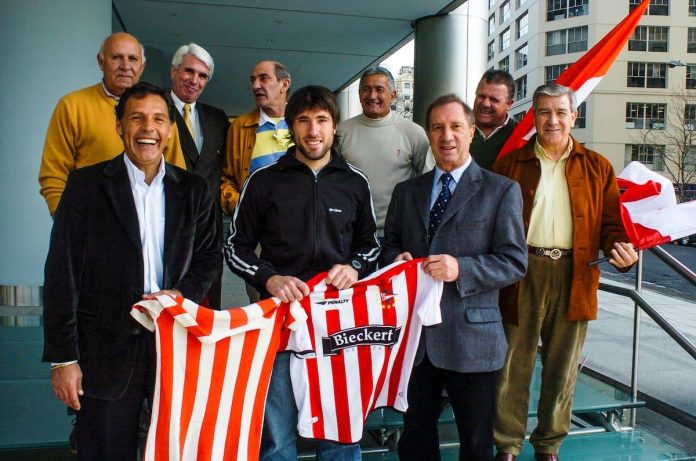 El hermano de Carlos Bilardo reveló cuál fue la reacción del histórico DT cuando le contaron sobre la muerte de Miguel Ángel Russo