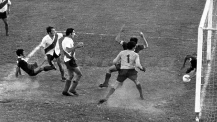 El silbato de la discordia: la mano que Nimo no vio e Independiente campeón pese al árbitro