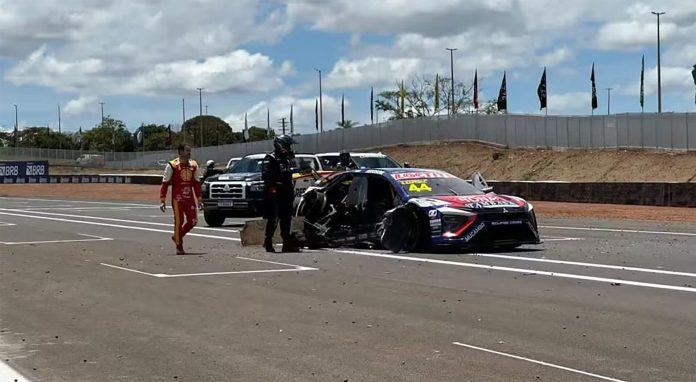 Espeluznante accidente en Brasil que dejó a dos pilotos hospitalizados: la cámara on board que mostró el incendio que se desató