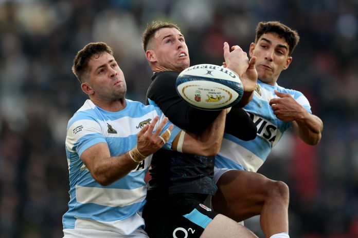 Los Pumas enfrentan a Inglaterra en el mítico Twickenham: hora, TV y formaciones