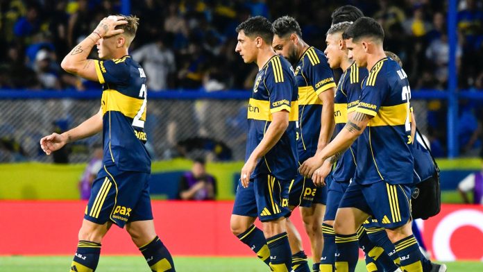 Las reacciones, reprobaciones y el final: el termómetro de la Bombonera durante la eliminación de Boca ante Racing