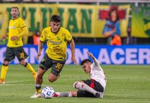 De película: se entrenó con su nuevo equipo, pero antes de firmar contrato recibió otra oferta y se escapó de la concentración