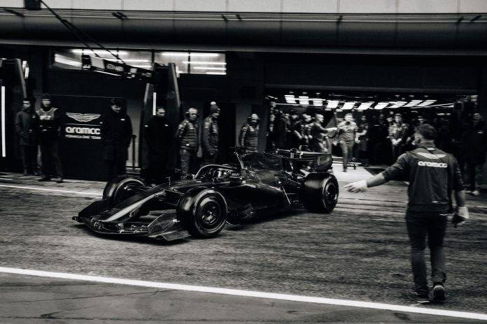 La Fórmula 1 tuvo su anteúltimo día de actividad en las pruebas privadas con un esperado debut que terminó en preocupación