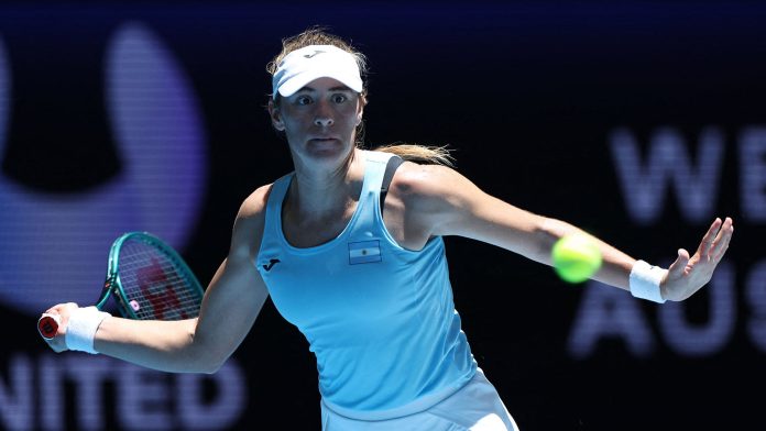 Los resultados de los tenistas argentinos por el mundo: Thiago Tirante y Solana Sierra avanzan en Asia