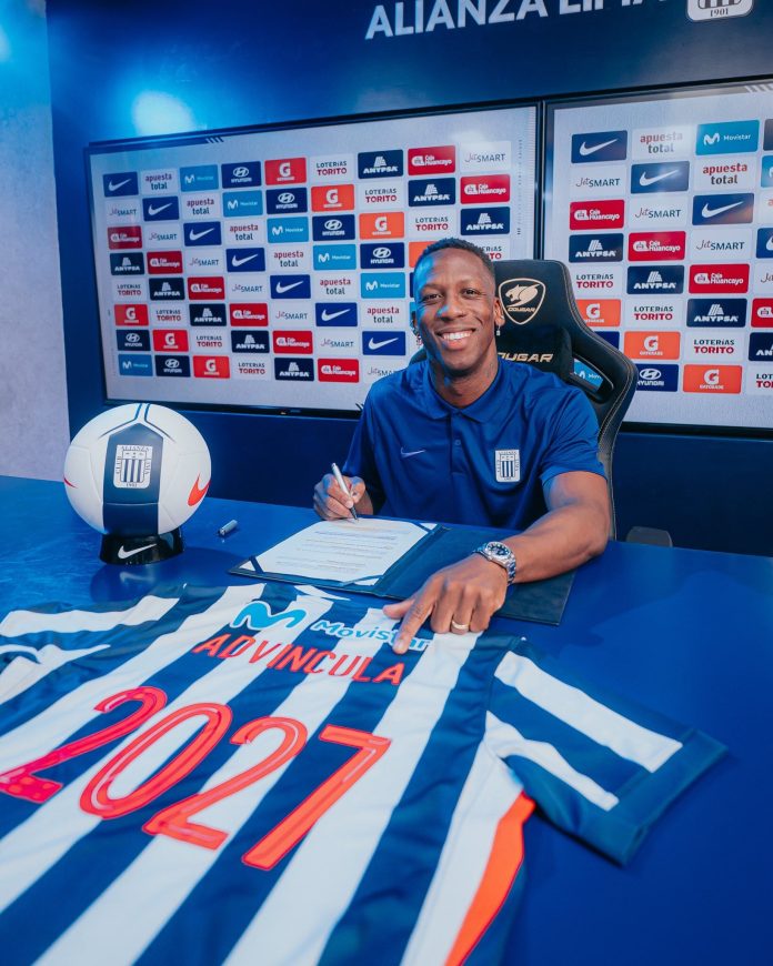 Luis Advíncula fue presentado en Alianza Lima: la condición que puso Boca Juniors para dejarlo ir libre