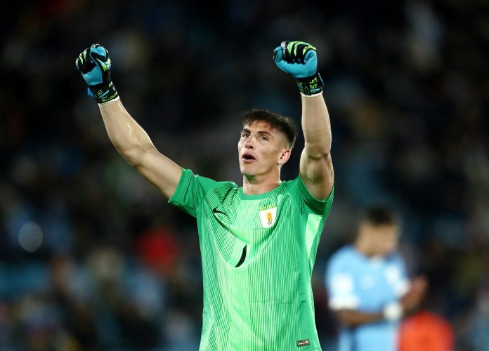 “No me gusta la soberbia”: la dura frase del arquero de Uruguay sobre la selección argentina y Dibu Martínez