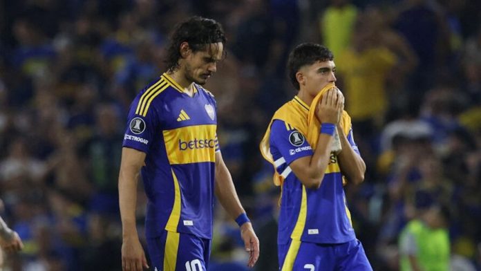 El gesto de Edinson Cavani en el palco de La Bombonera durante Boca Juniors-Gimnasia de Mendoza que llamó la atención