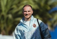 Alexis Mac Allister sorprendió con un nuevo corte de pelo en homenaje a su padre: la reacción de su pareja