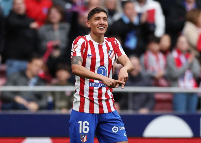 El impresionante remate teledirigido de Nahuel Molina que se clavó en el ángulo en el partido entre Atlético Madrid y Getafe