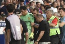 La sanción que podría recibir Esteban Andrada tras la trompada que le pegó a un rival: el antecedente del Mono Burgos en España