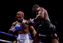 Sufrió dos caídas, pero logró un impactante nocaut tras “bañar en sangre” a su rival para ser campeón mundial de boxeo