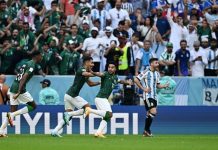 De las derrotas como campeón defensor al jugador que llamaron a último momento y fue titular: los debuts de Argentina en Mundiales