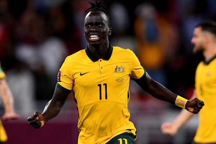 De un campo de refugiados al Mundial 2026: la historia de Awer Mabil, una de las figuras de Australia