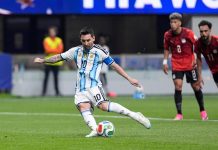 El penal que falló Lionel Messi ante Egipto en los octavos de final del Mundial