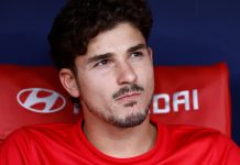 La estruendosa lluvia de silbidos que recibió Julián Álvarez de los fanáticos del Atlético de Madrid en el partido contra Villarreal