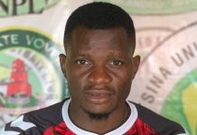 Se desplomó en un partido, afirmaron que “volvió a la vida” y se desató un escándalo: el confuso episodio detrás de la muerte de un futbolista nigeriano de 32 años
