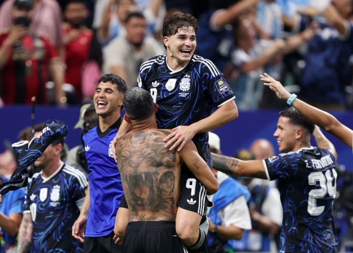 Dónde jugaría la Selección sus primeros amistosos tras el Mundial y el cambio que sufriría el cuerpo técnico si sigue Scaloni
