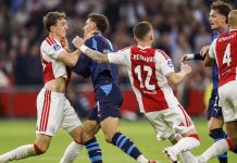 El brutal choque de un jugador a su rival sin pelota que abrió debate en Europa: “Intento de asesinato”